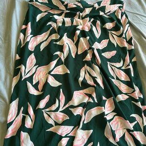 Nine West Green and Pink Leaf Print Skirt